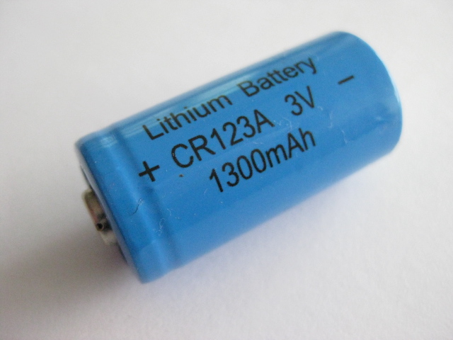 400 Stück Duracell CR123A Lithium Batterie, 3V, Photobatterie CR123 A, Lose Im Praktischen Karton | DUCR123-400